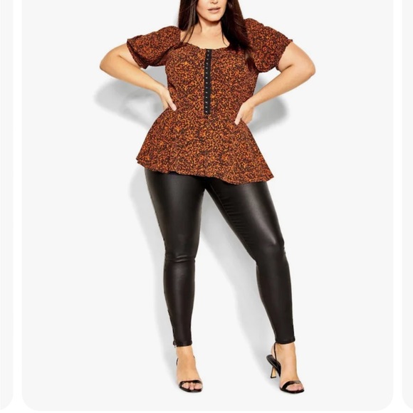 NWT CityChic women’s plus size quirky print top sz M approximately 18/20 IRL - Picture 3 of 7